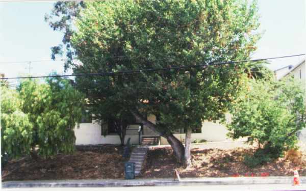 Foto del edificio - 16460-16462 Foothill Blvd