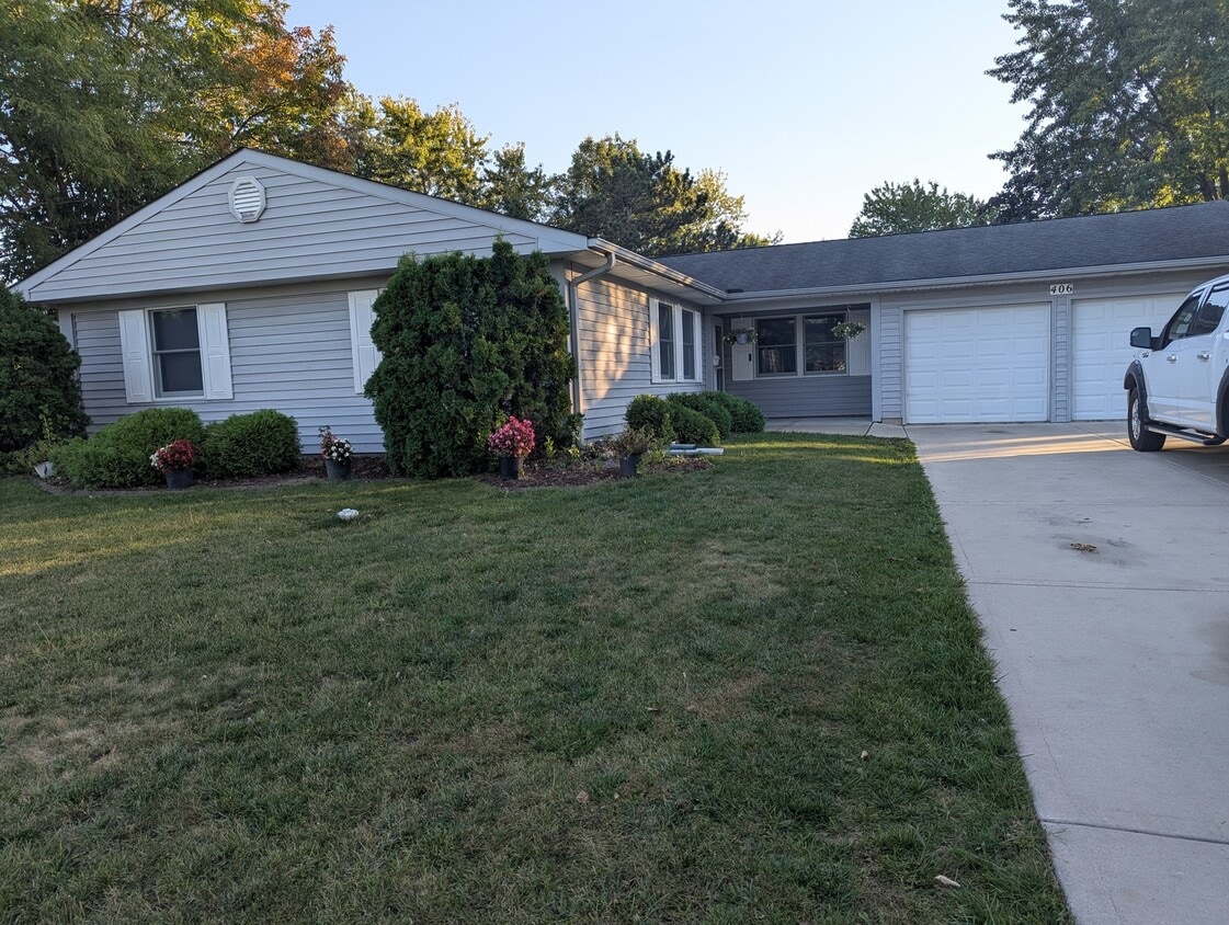 Primary Photo - 406 Allonby Dr