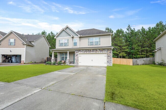 Foto del edificio - Spacious 4 Bedroom Home With Plenty of Space to Enjoy and Resort-style Amenities in Belmont Glen