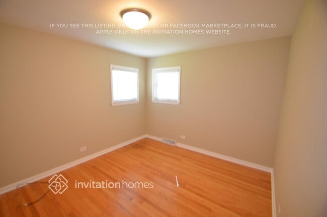 Building Photo - 445 N Douglas Ave