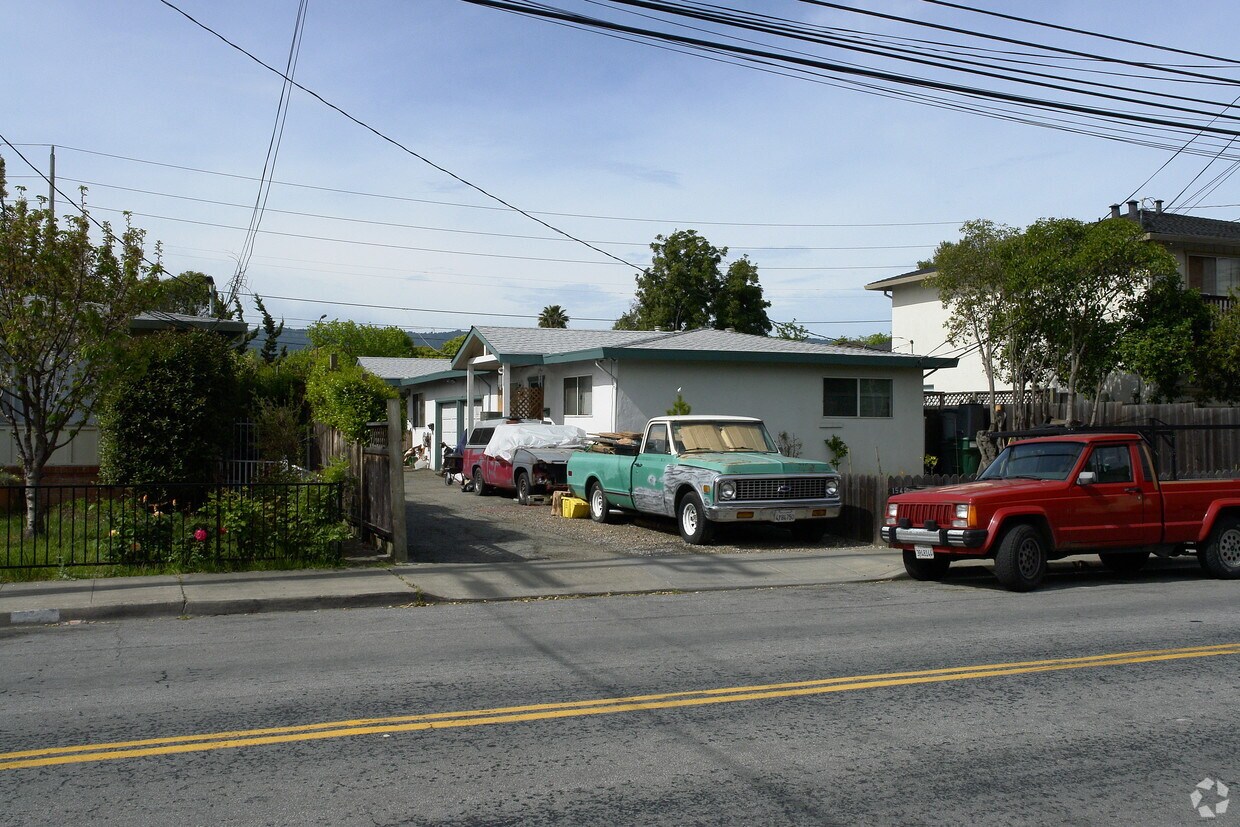 Foto del edificio - 1540 Kentfield Ave