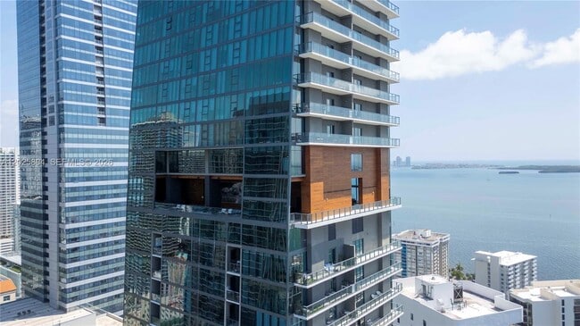 Foto del edificio - 1451 Brickell Ave