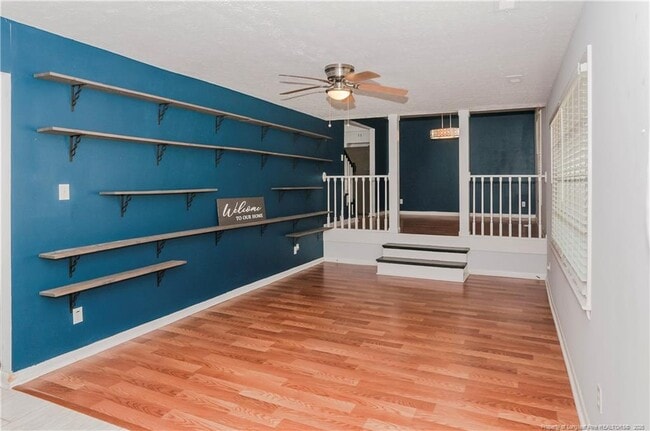Building Photo - 1302 Kienast Dr