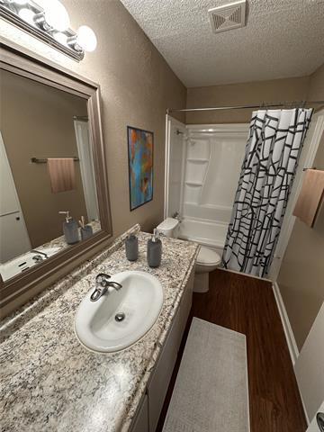 Foto del edificio - 4639 Williams Rd