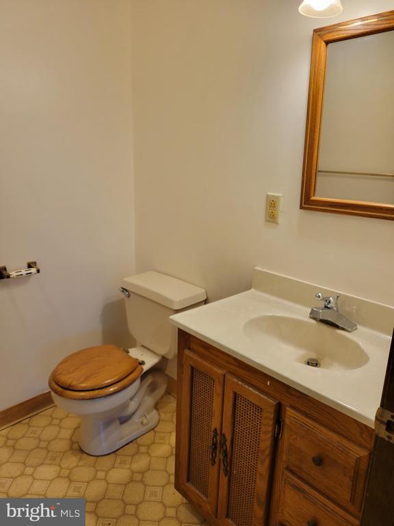 Building Photo - 312 Troutman Rd
