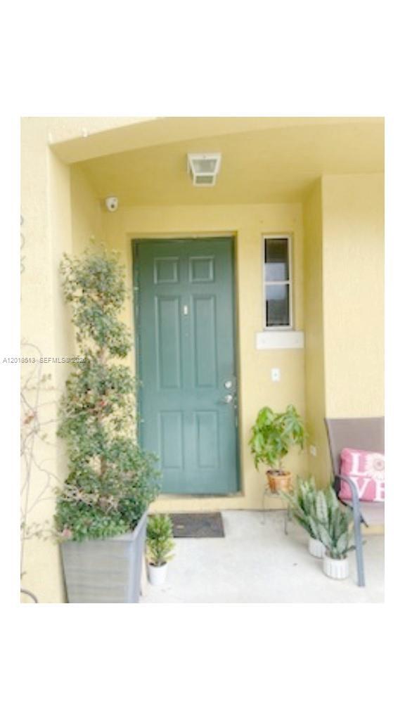 Foto del edificio - 6081 SW 19th St