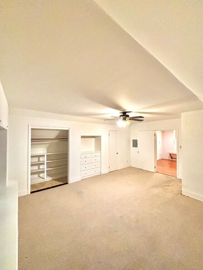 Foto del edificio - 178 Sherman Ave