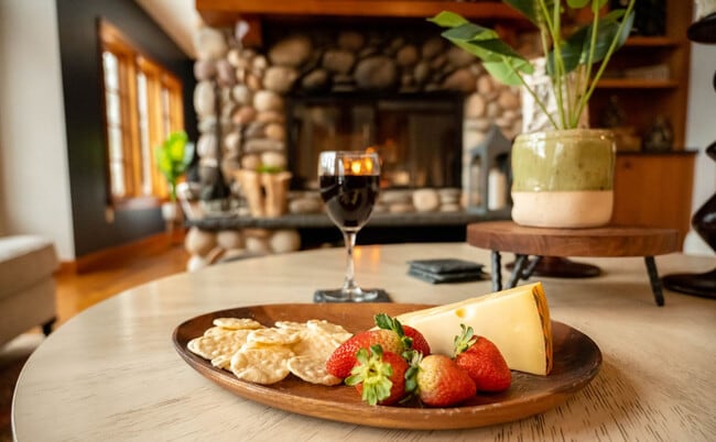 Building Photo - 28 Yellow Birch Cir