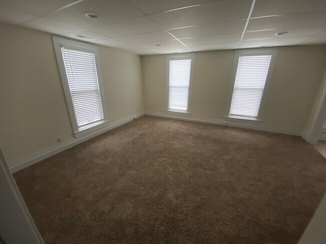 Foto del edificio - 138 E Kansas Ave Apt. A