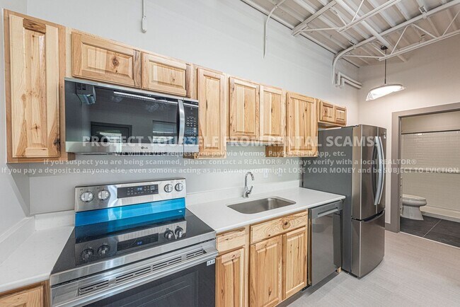 Foto del edificio - 85 W 15th St