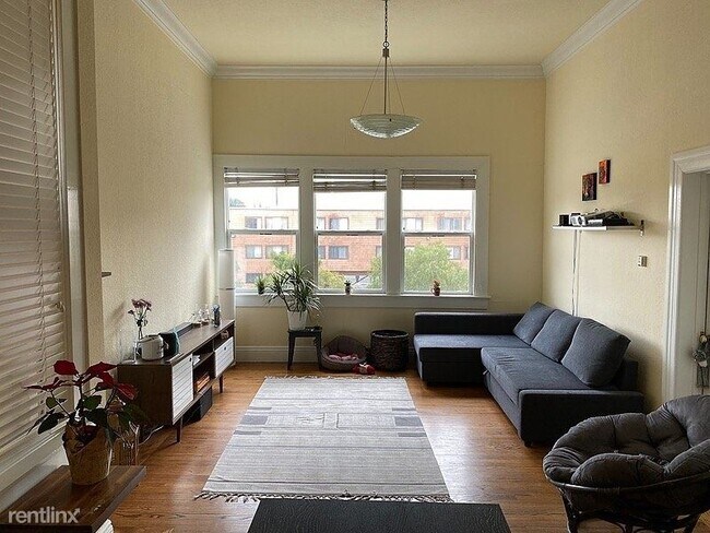 Building Photo - 2 br, 1 bath Apartment - 1969 Sutter Street 2