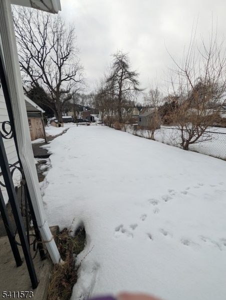 Foto del edificio - 596 S Main St