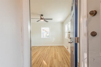 Building Photo - 2303 Rosewood St