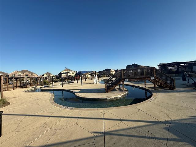 Foto del edificio - 7320 Woodpecker Dr