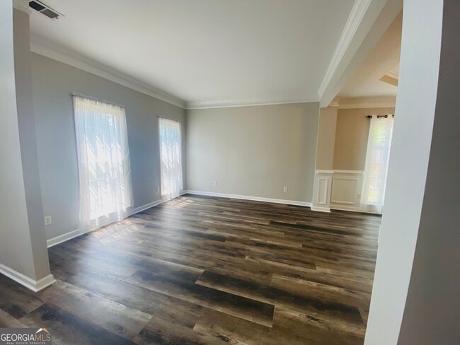 Building Photo - 33 Tall Timbers Cir