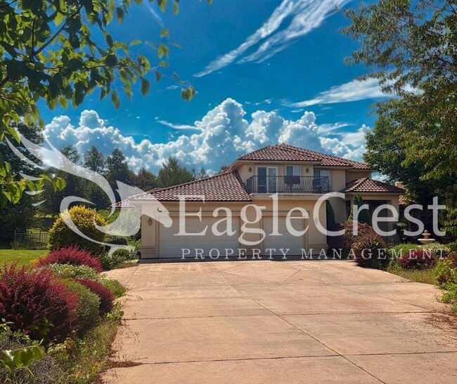 Building Photo - Luxury Bella Terra Estate with Mountain & Vineyard Views