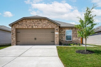 Building Photo - 15223 Telfaire Mdws