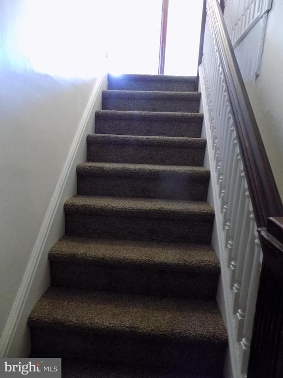 Building Photo - 53 Sunset Ave