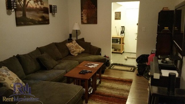 Foto del edificio - 407 E 88th St