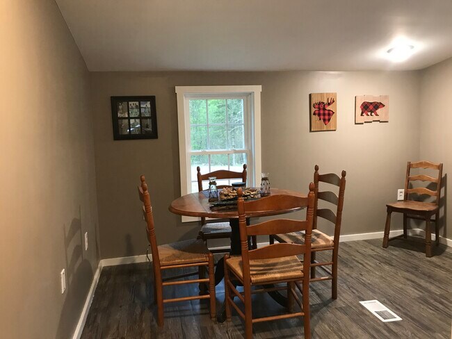 Foto del edificio - 208 Grafton Turnpike Rd