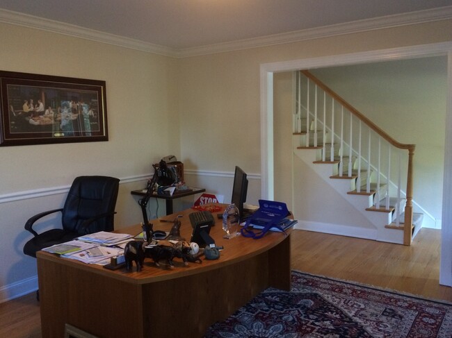 office/ den or dining room - 128 Center Rd