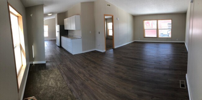 Foto del edificio - 3 Bed Module home in Babcock Vista