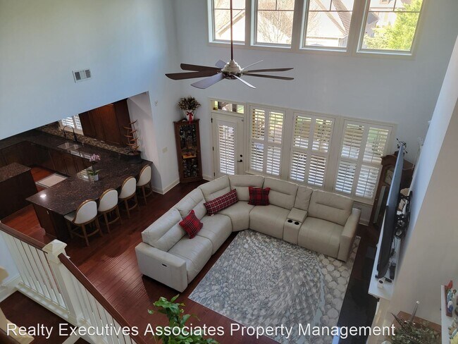 Building Photo - 4 br, 2.5 bath House - 11321 Fords Cove Ln