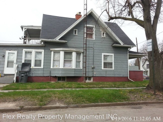 Building Photo - 3 br, 1 bath House - 1101 INDIANA AVE