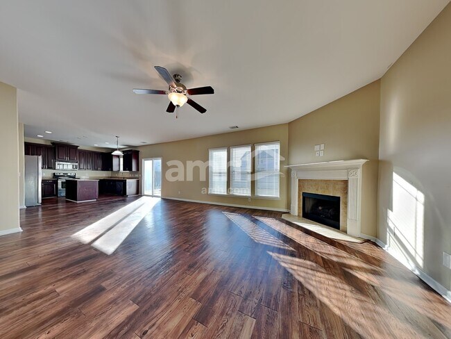 Foto del edificio - 173 Magnolia Dr