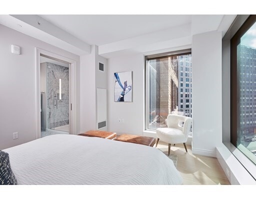 Building Photo - 135 Seaport Blvd