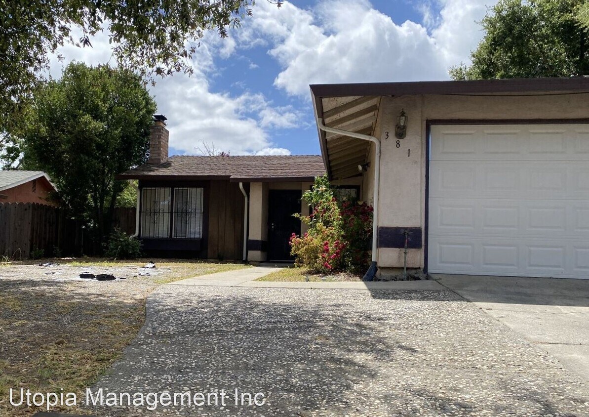 Foto principal - 3 br, 2 bath House - 381 Amber Ave