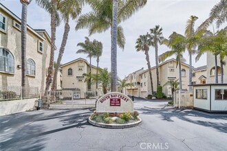 Building Photo - 15832 Apollo Pl