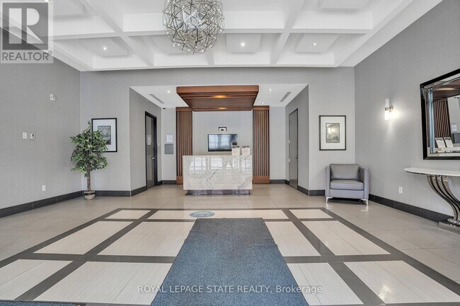 Photo du bâtiment - 150 Main St W