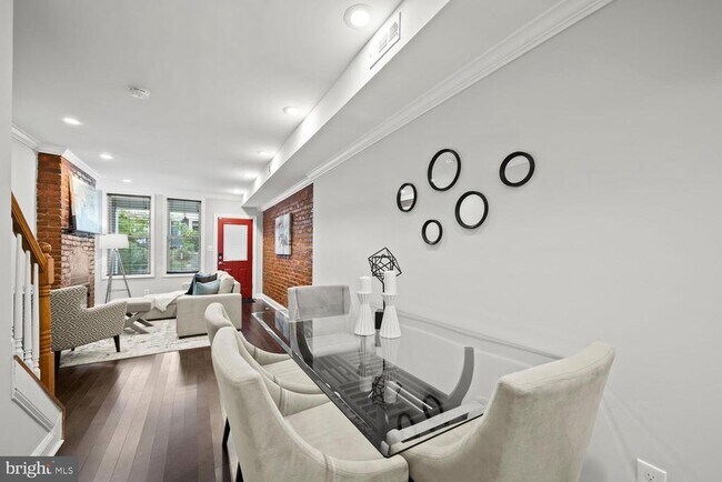 Foto del edificio - 750 Irving St NW