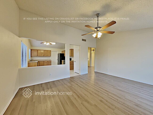 Foto del edificio - 9133 W Banff Ln.