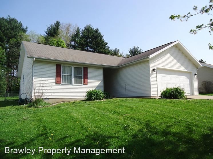 Primary Photo - 3 br, 2 bath House - 327 E. Cardinal Glen Dr
