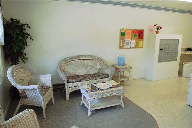 Foto del edificio - 2 br, 1 bath  - Country Place