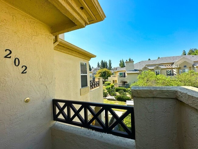 Foto del edificio - 743 Brookstone Rd