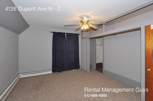 Foto del edificio - 4126 Dupont Ave N