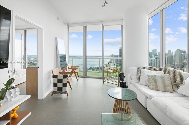 Building Photo - 888 Biscayne Blvd