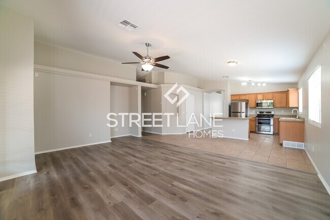 Foto del edificio - REDUCED!