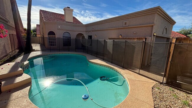 Foto del edificio - 11213 E Mercer Ln