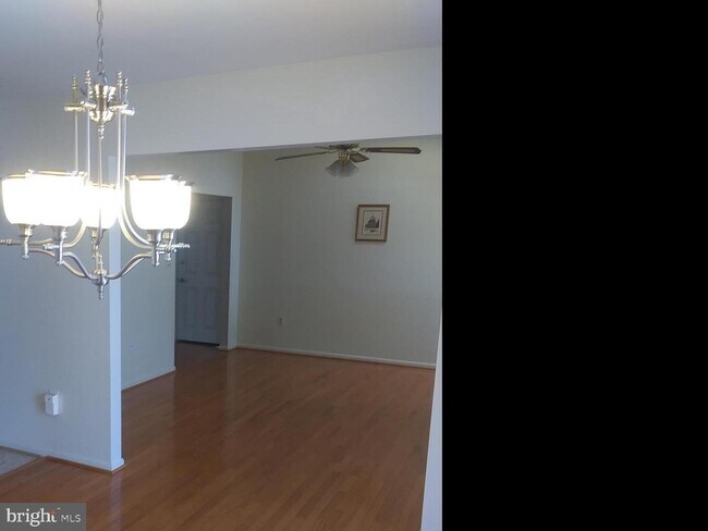 Building Photo - 862 Rudder Way