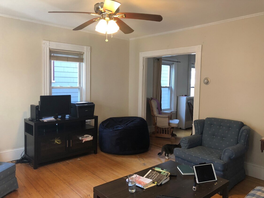 Primary Photo - 345 Savin Hill Ave