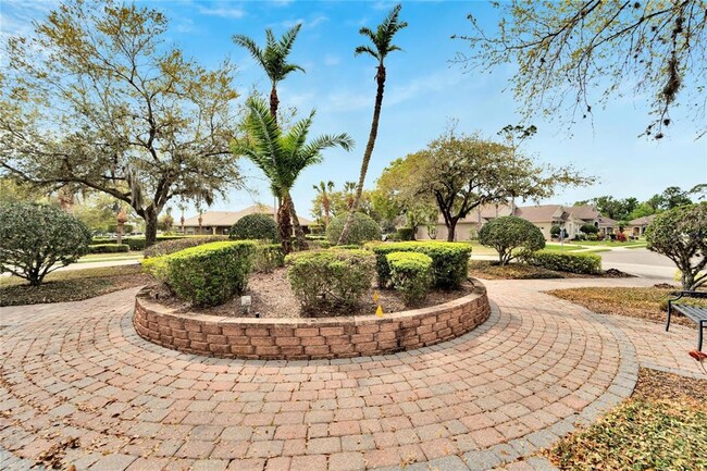 Foto del edificio - 8067 Lake James Blvd