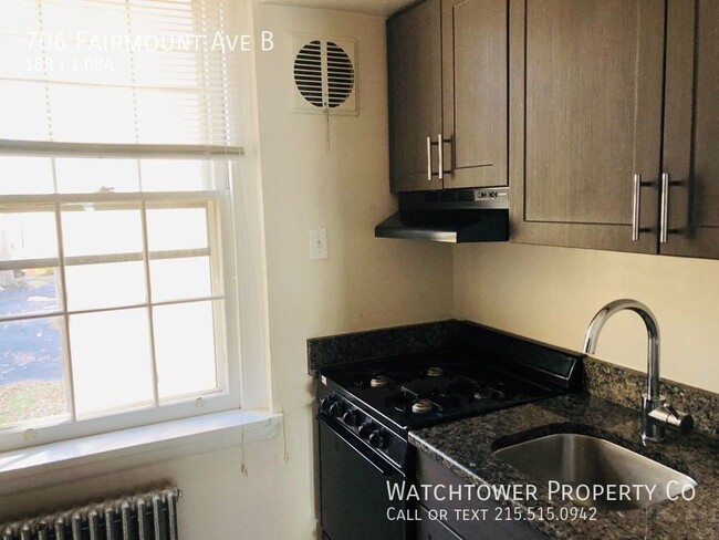 Foto del edificio - 706 Fairmount Ave