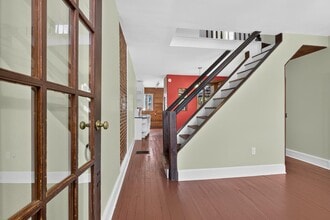 Building Photo - 4051 Ludlow St