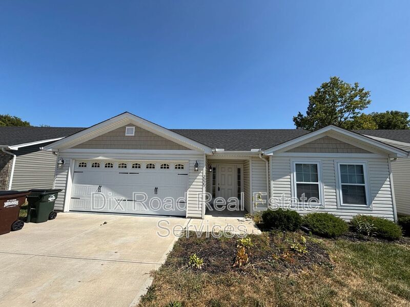 Foto principal - 2025 Waynedale Ct