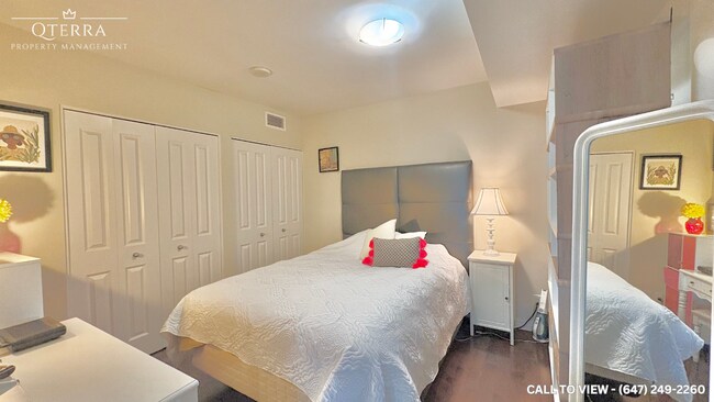 Photo du bâtiment - 242 Rideau St