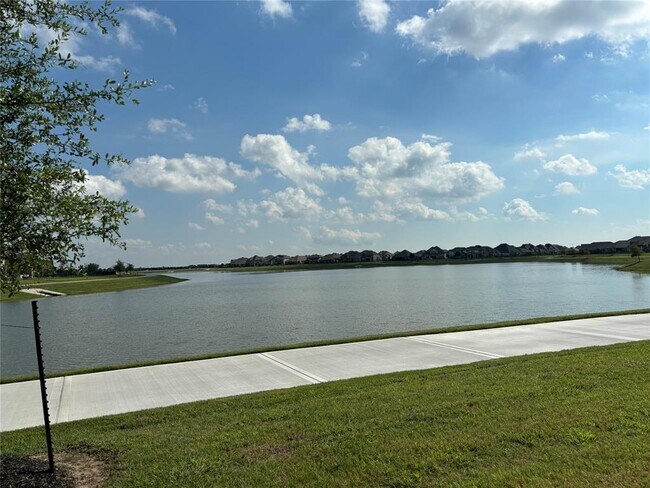 Building Photo - 2718 Vanilla Sky Ln